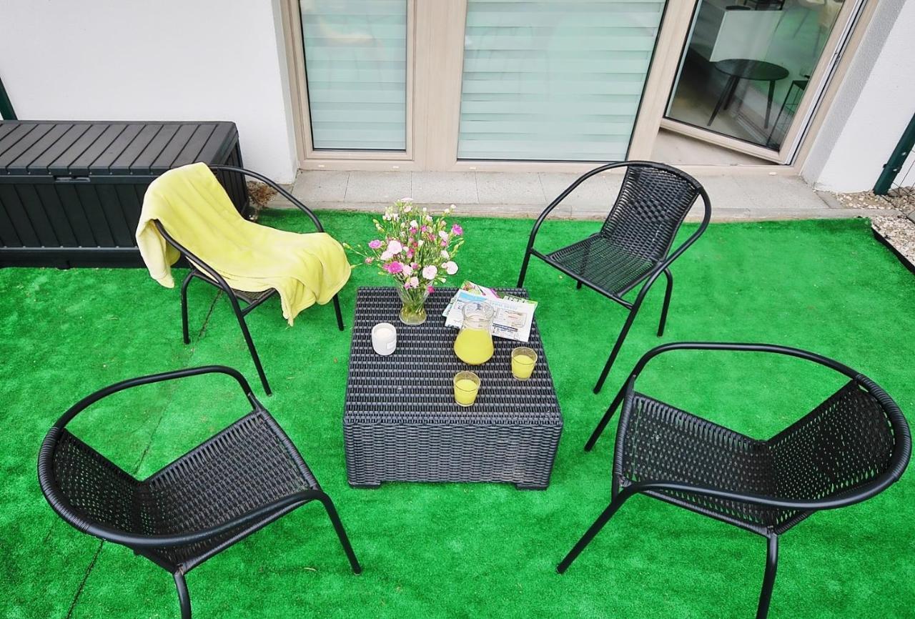 Onholiday Apartamenty Baltycka Kolobrzeg Exterior photo